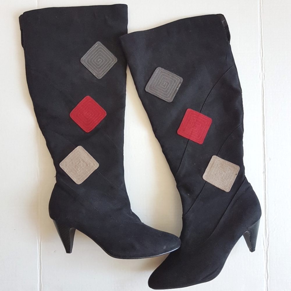 KNEE HIGH Faux Suede Heeled Zip Up Boots Size 10 Wide Width Calf